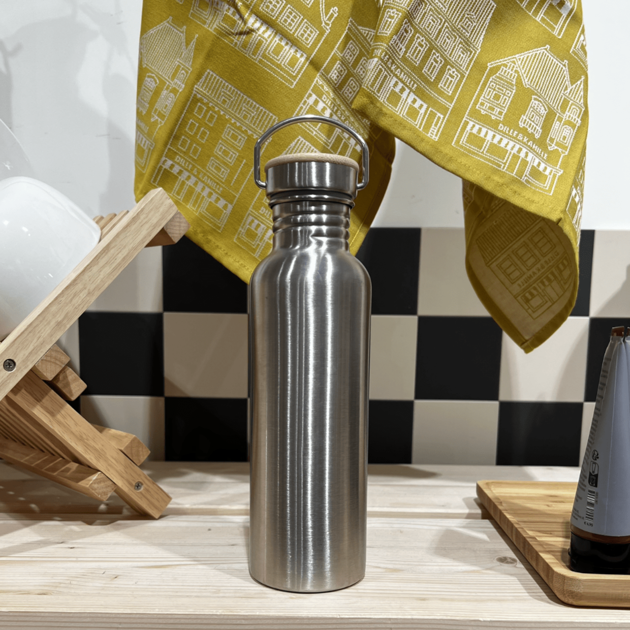 fontaine a gravite gourde inox Bouteille inox 800ml - Bouchon en bambou, poignée de transport